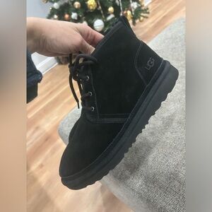 UGG NEUMEL boots